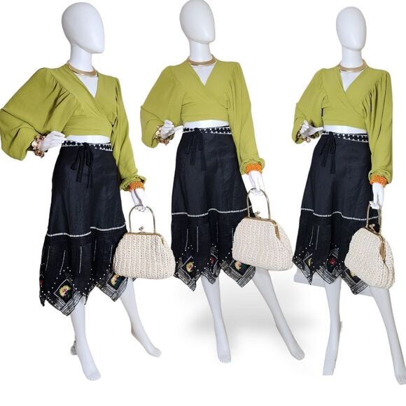 Caroll Little Skirt - Picture 5 of 10